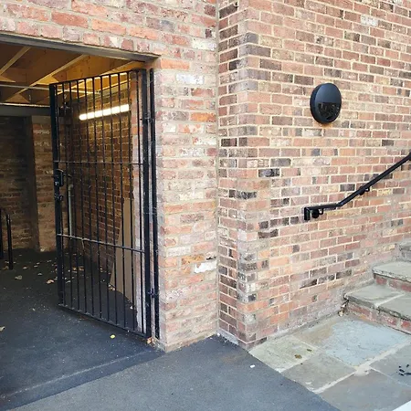 Church House Appartement